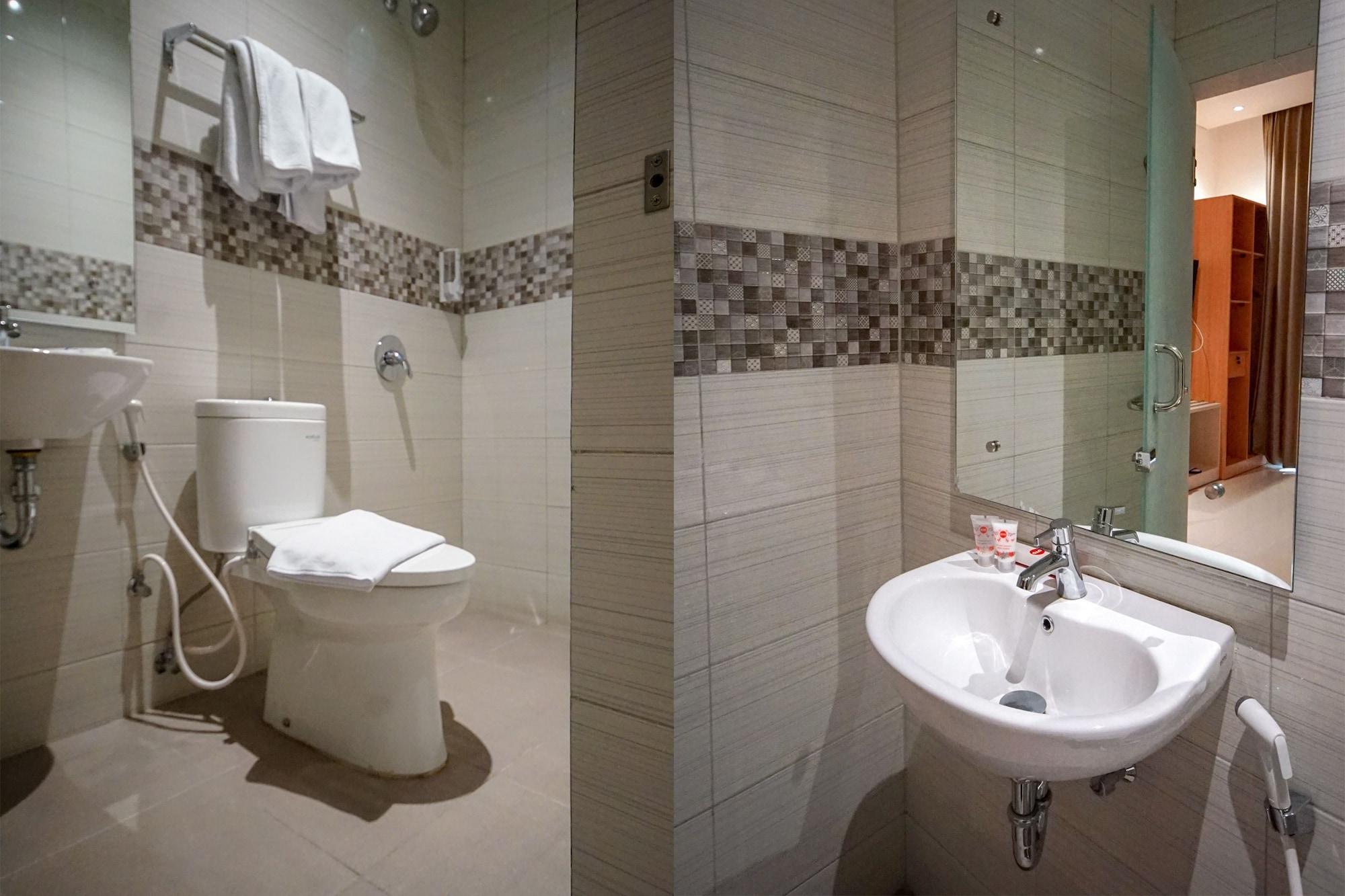 Oyo 344 Kr Hotel Палембанг Екстериор снимка