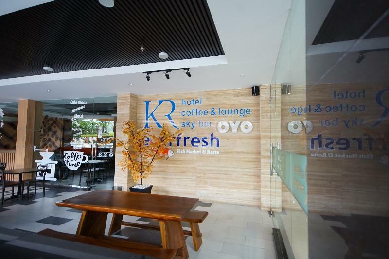 Oyo 344 Kr Hotel Палембанг Екстериор снимка